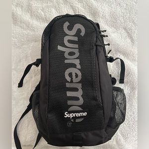 Black Supreme Backpack (SS20)